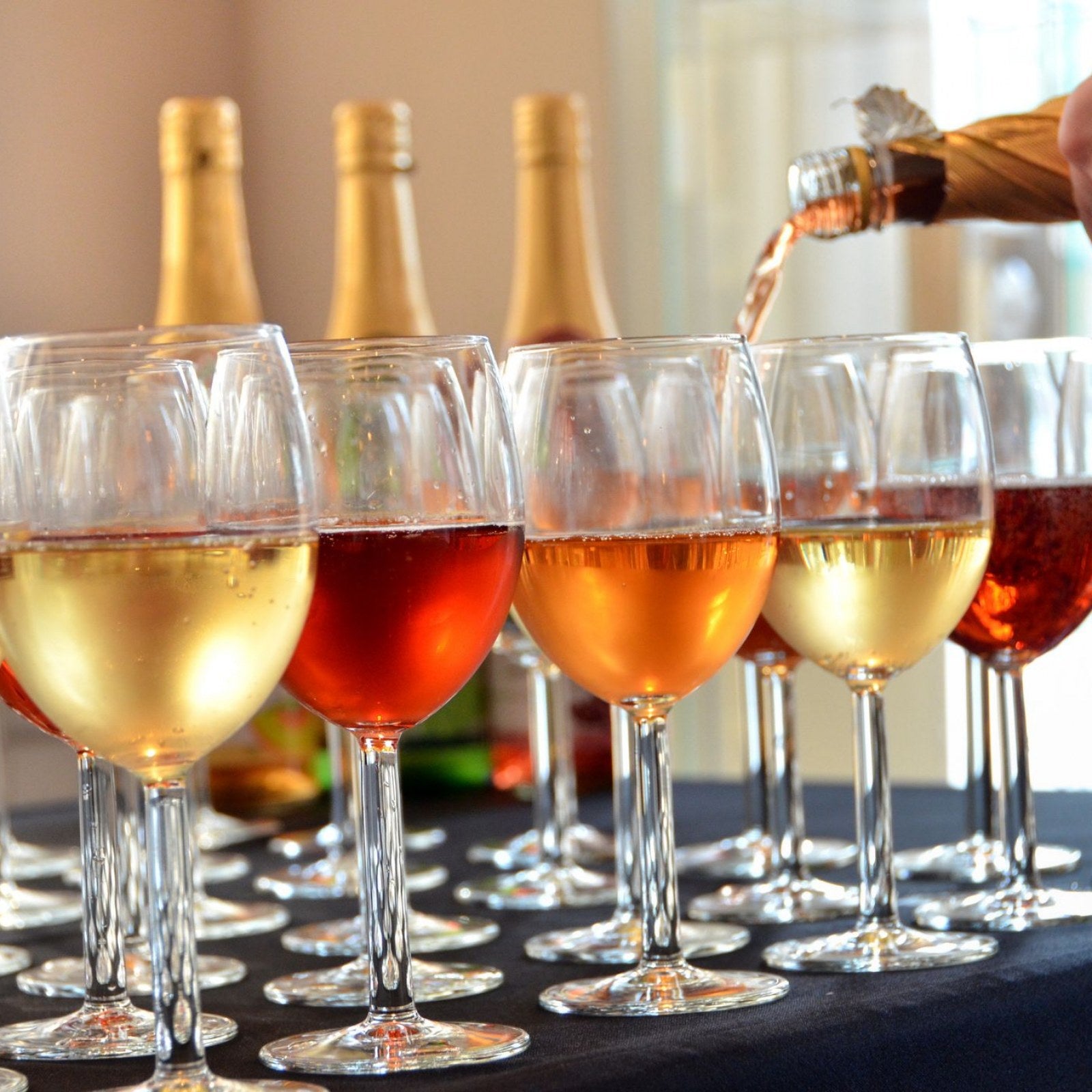 Discovering the Beauty of Orange Wine: A Trendy Take on Tradition
